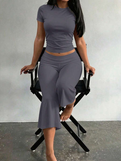Bachina – Ensemble 2 pièces col rond et pantalon évasé 3/4