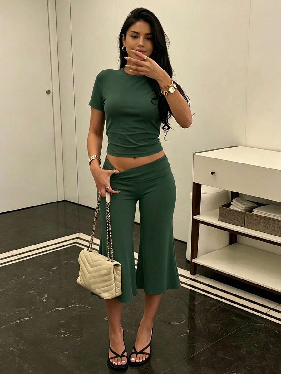 Bachina – Ensemble 2 pièces col rond et pantalon évasé 3/4