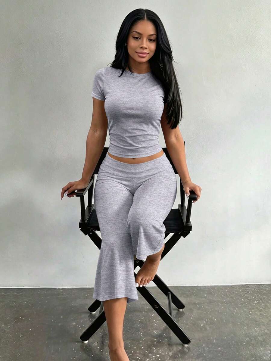 Bachina – Ensemble 2 pièces col rond et pantalon évasé 3/4