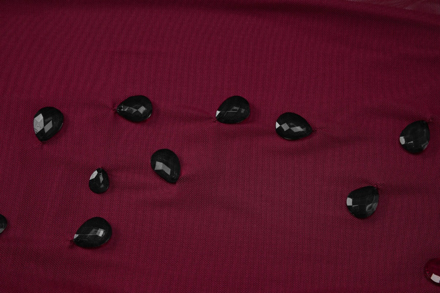 Aloruh Bach – Robe soirée dos nu à perles et col plongeant