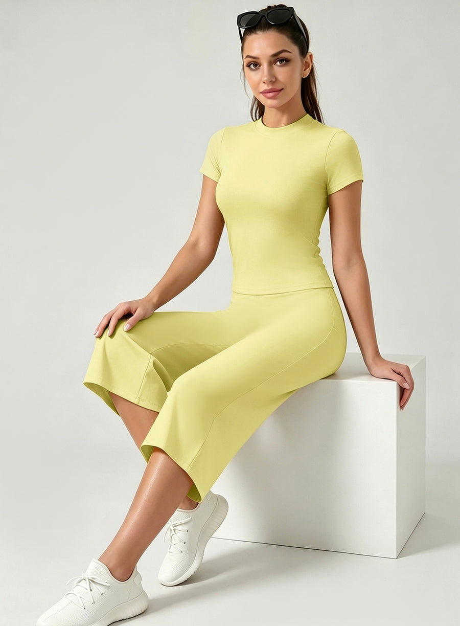 Bachina – Ensemble 2 pièces col rond et pantalon évasé