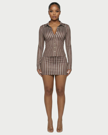 AVENYA – Ensemble chemise rayée à manches longues et mini jupe ajustée