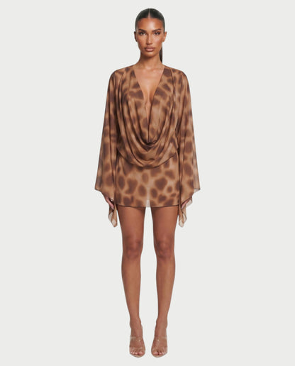Salyne – Robe mini drapée à décolleté plongeant et imprimé animalier