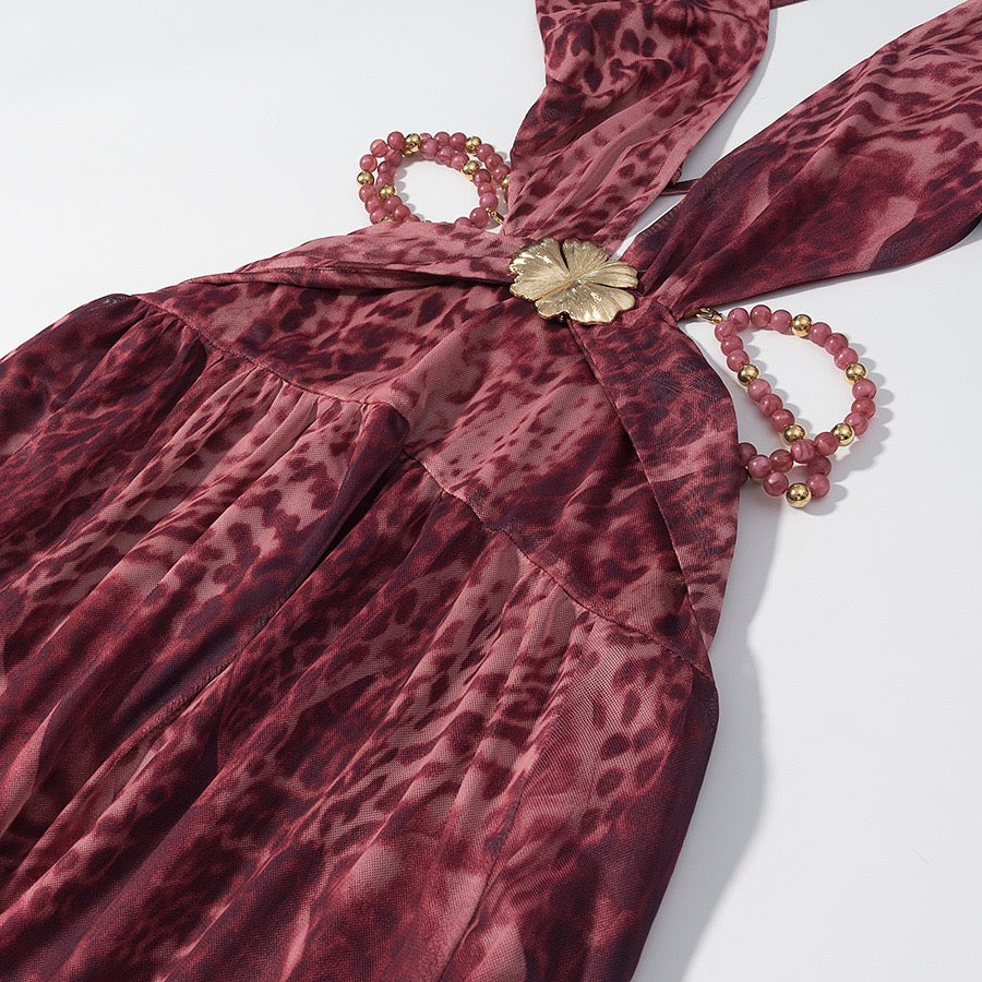 ZARA – Robe en métal décorée avec design léopard et coupe ajustée