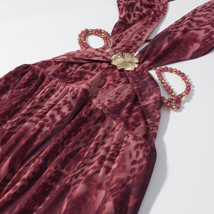 ZARA – Robe en métal décorée avec design léopard et coupe ajustée