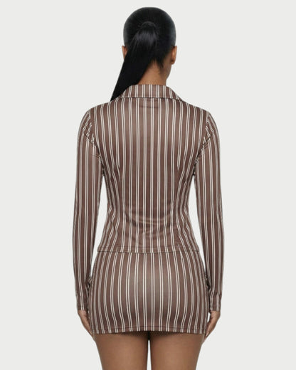 AVENYA – Ensemble chemise rayée à manches longues et mini jupe ajustée