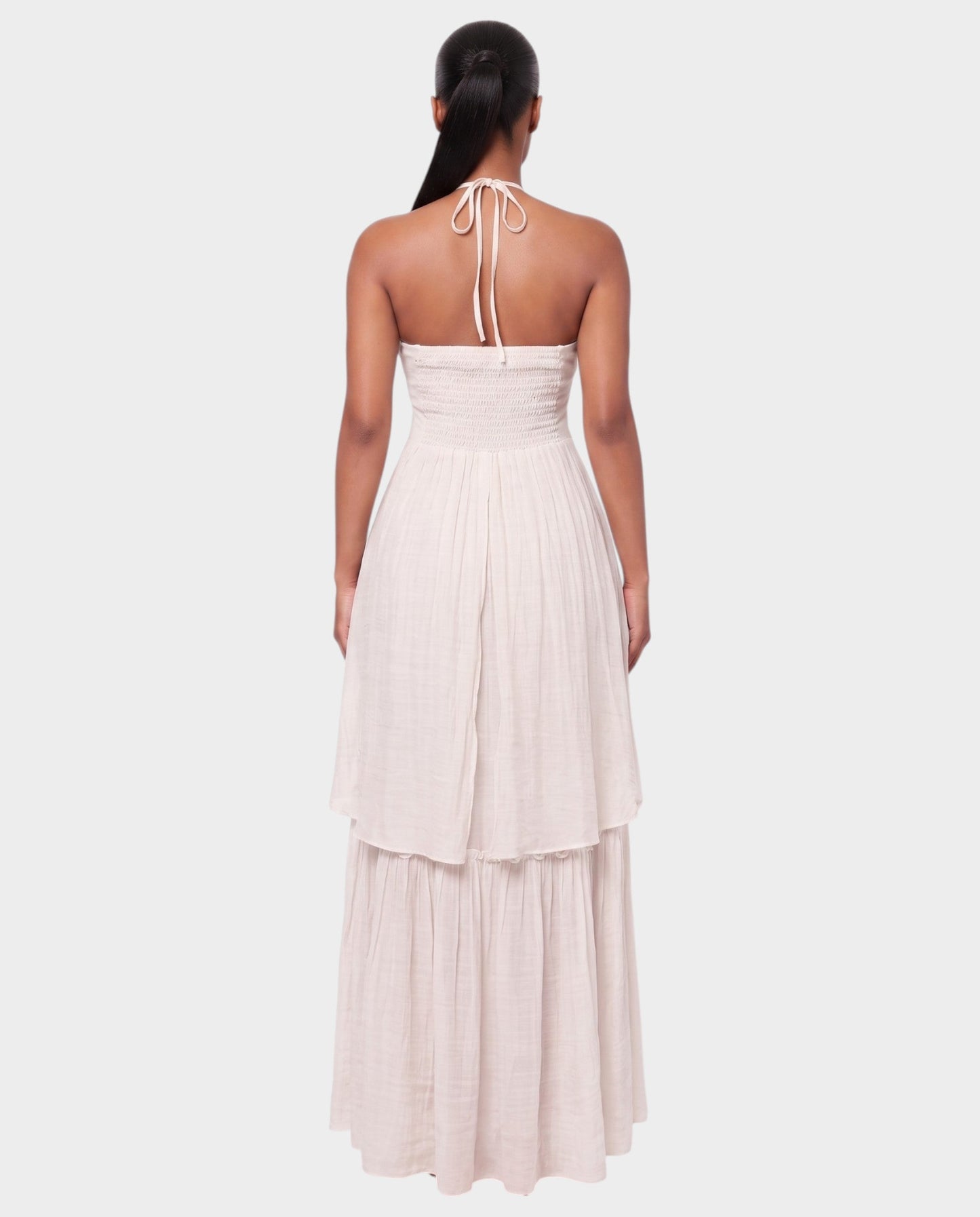 Salyne – Ensemble top cutout et jupe à volants, coupe ajustée