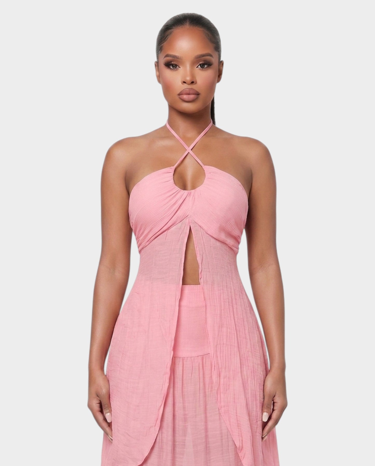 Salyne – Ensemble top cutout et jupe à volants, coupe ajustée