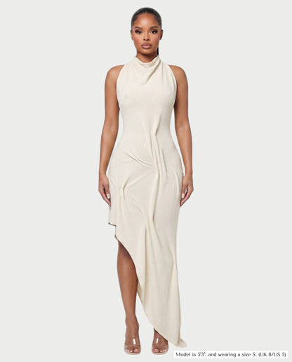Bachina – Robe maxi asymétrique à dos ouvert et drapé