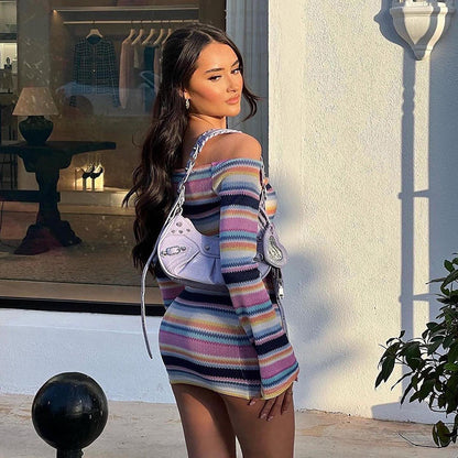 ATYWS – Robe ajustée à rayures avec manches longues et design slim
