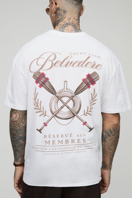 boohooMAN – T-shirt Tall Oversized imprimé Yacht Club en coton avec coupe décontractée
