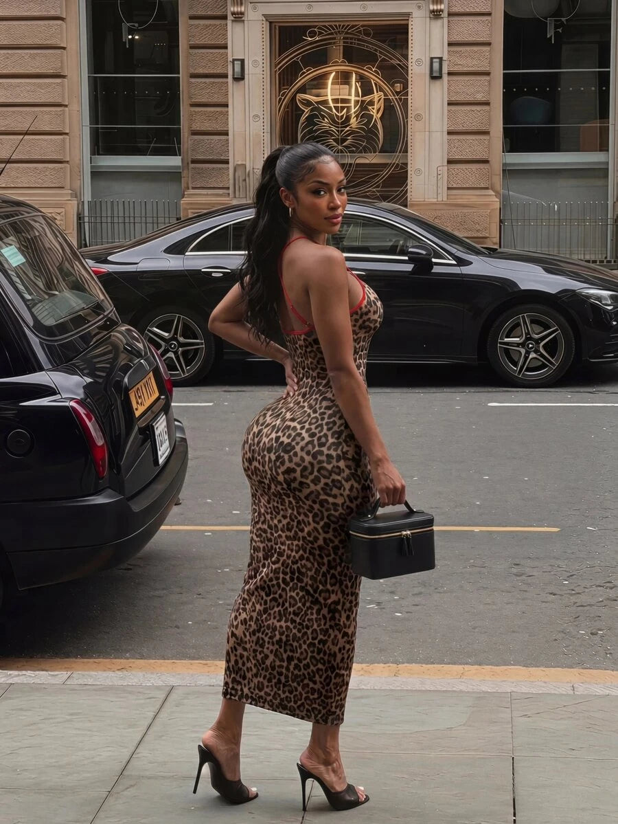 SHEIN SXY – Robe moulante dos nu à croisillons et longue d’été