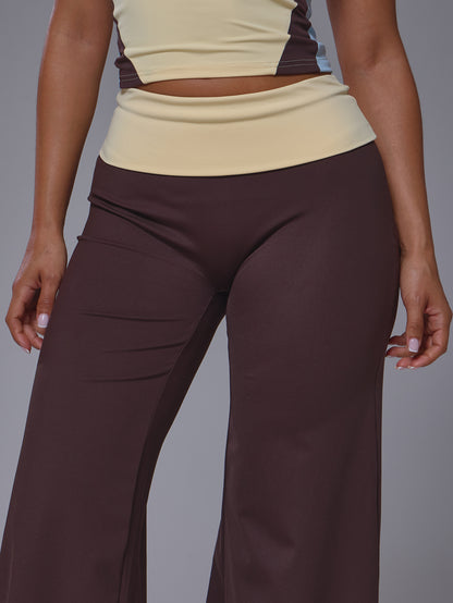 Musera – Sport Ensemble top et pantalon ajusté à encolure dégagée et dos nageur