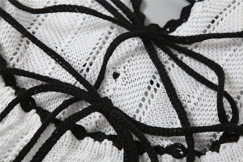 ATYWS – Robe tricot V à dos nu avec lien et coupe ajustée
