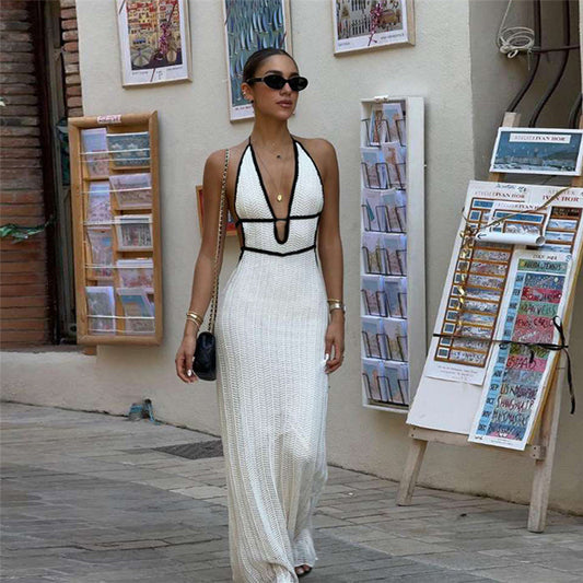 ATYWS – Robe tricot V à dos nu avec lien et coupe ajustée