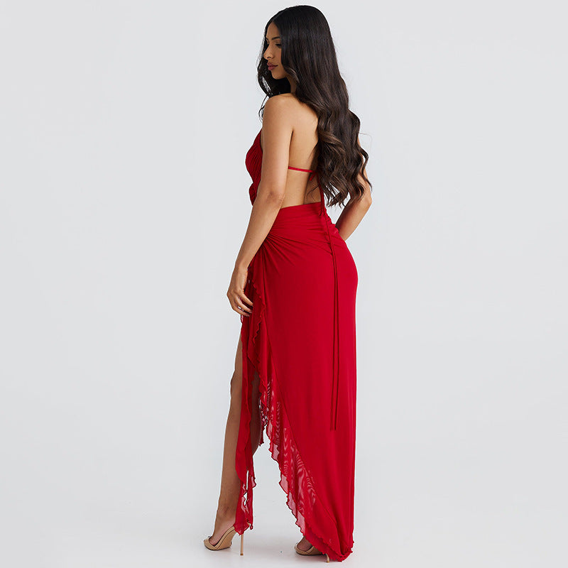 ATYWS – Robe à décolleté V avec fente haute et détails en dentelle