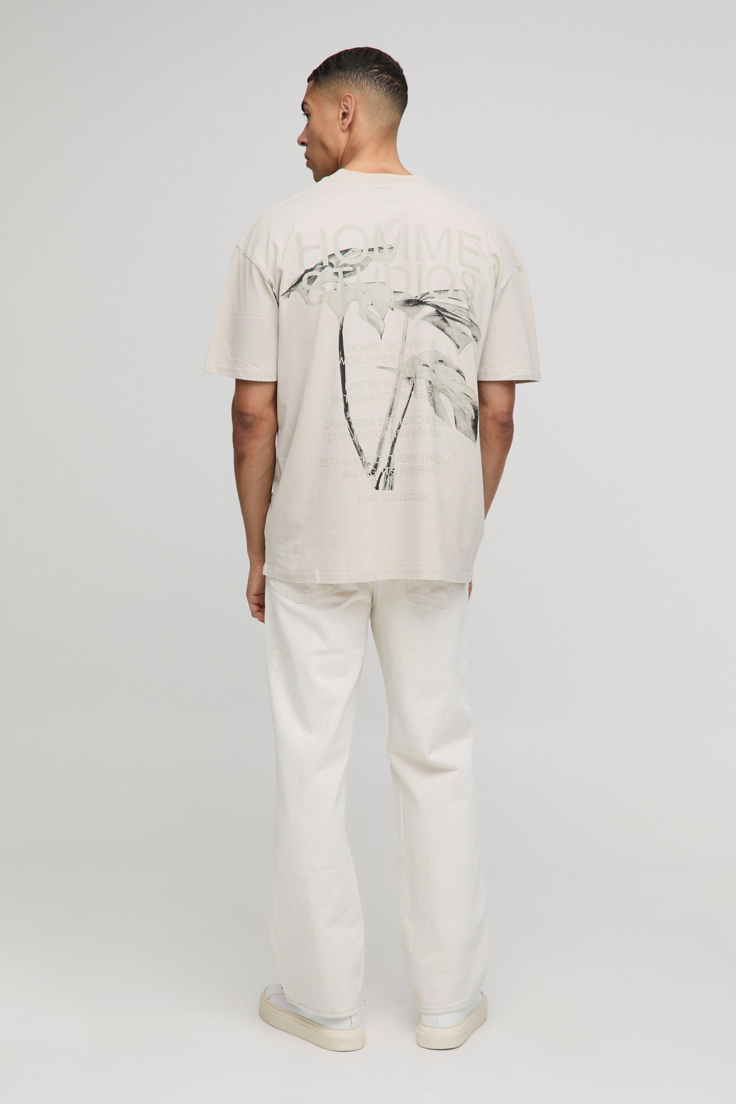 Boohoo - T-shirt oversize fleuri à col montant